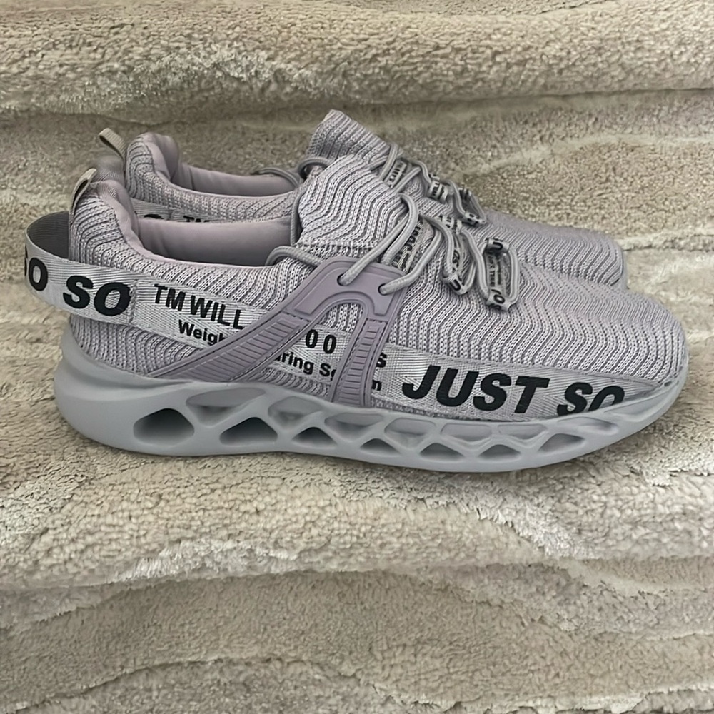 Just So So Women’s Sneakers